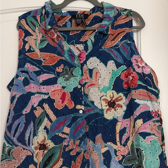 FDJ Colorful Patterned Fabric - Picture 2 of 2